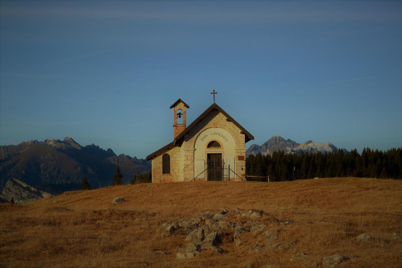 Hotel Alpi - Foza Bagian luar foto