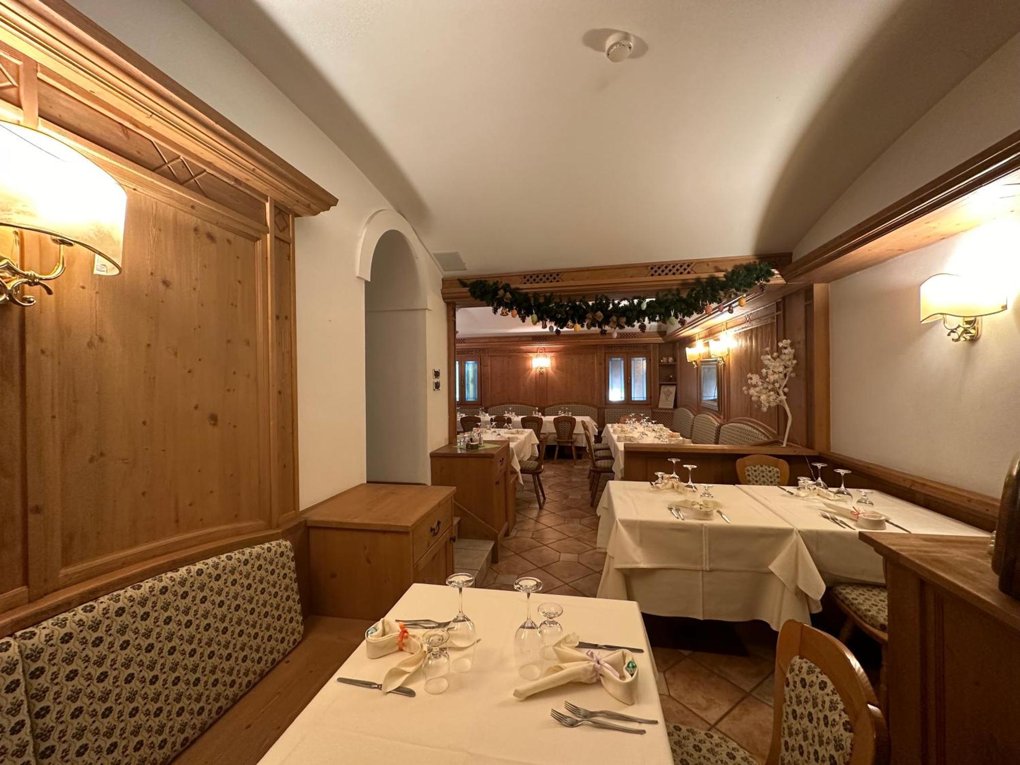 Hotel Alpi - Foza Bagian luar foto