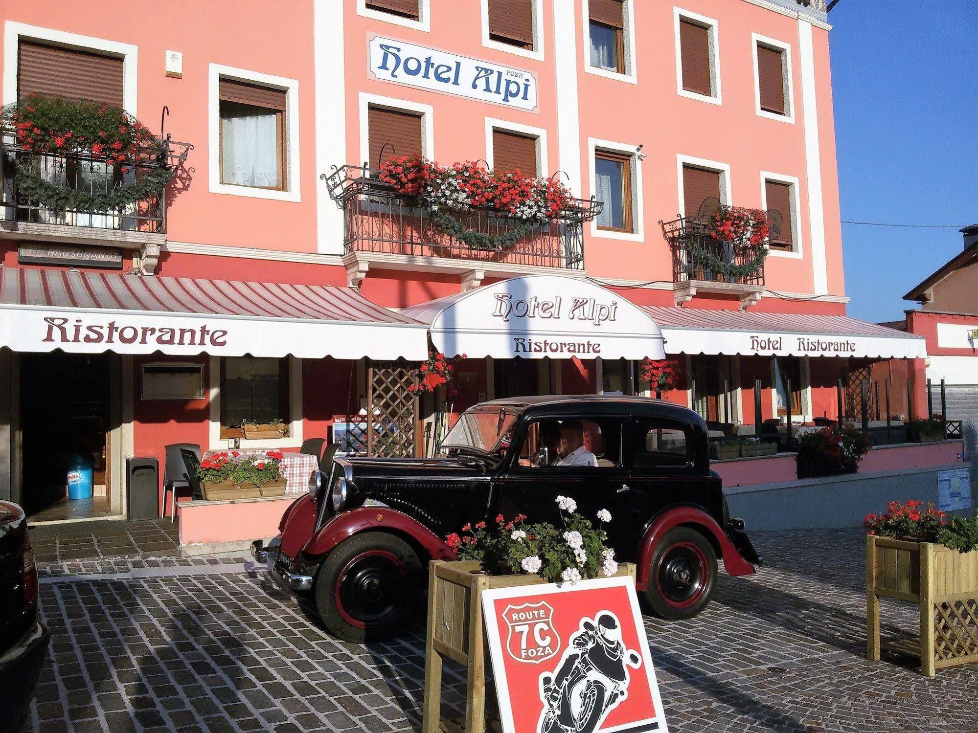 Hotel Alpi - Foza Bagian luar foto